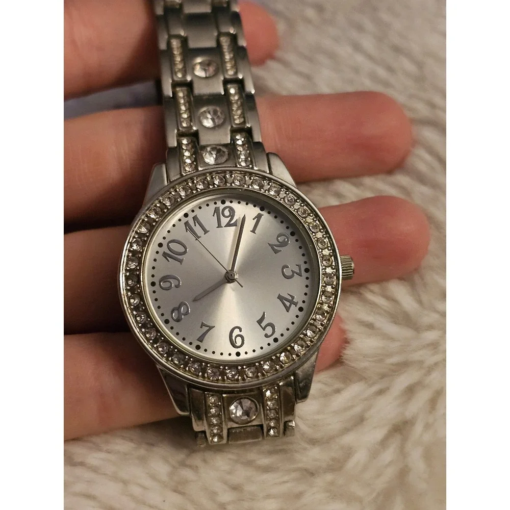 FMD Womens Silver Tone Crystal Bezel Link Bracelet Watch FMDWS153 1712